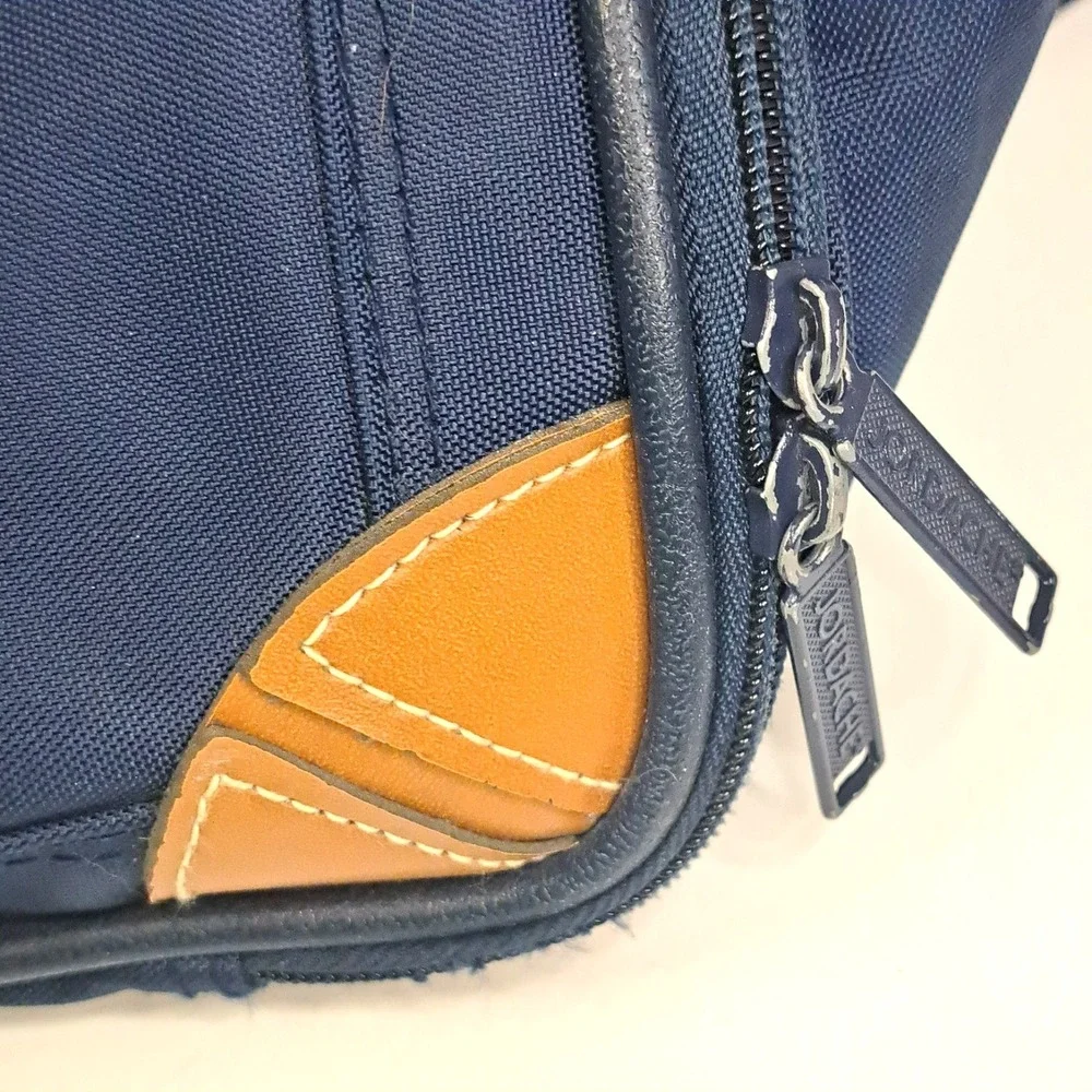 Vtg Jordache Carry On Duffle Bag 19x11x7 Sturdy Overnight Travel Luggage Blue